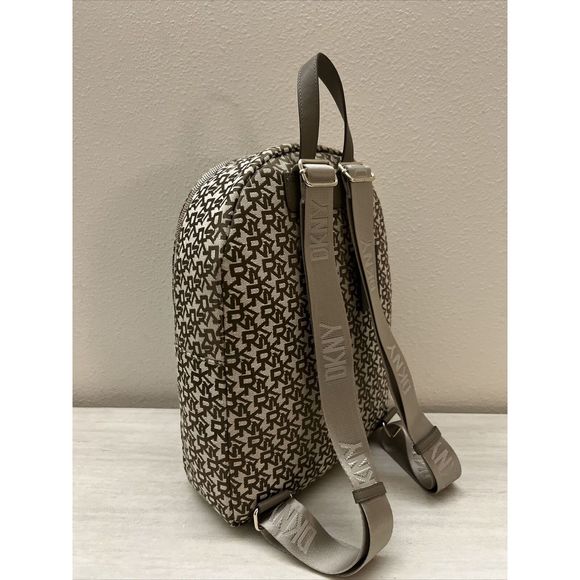 DKNY Carlita Large Backpack Brown/Beige Signature Jacquard W/Gold Hardware - Picture 4 of 11